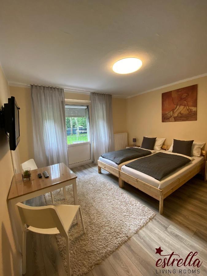 Estrella24 Living Rooms 87 Paris Herne Exterior foto